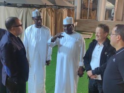 DINER OFFERT PAR LE PRESIDENT BAYE CISS LA RYAD, SA RESIDENCE PRIVEE A SON EXCELLENCE L'AMBASSADEUR D'ALGERIE